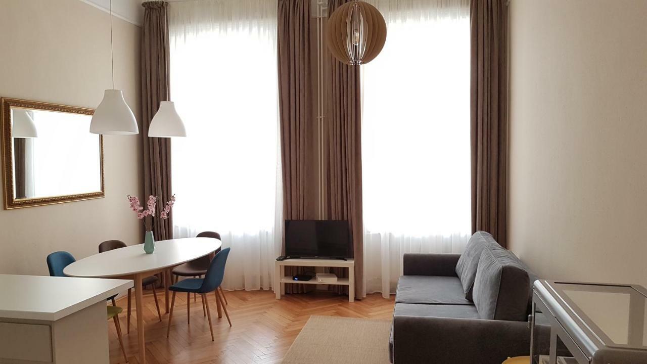 Cbs Apartments Budapeste Exterior foto